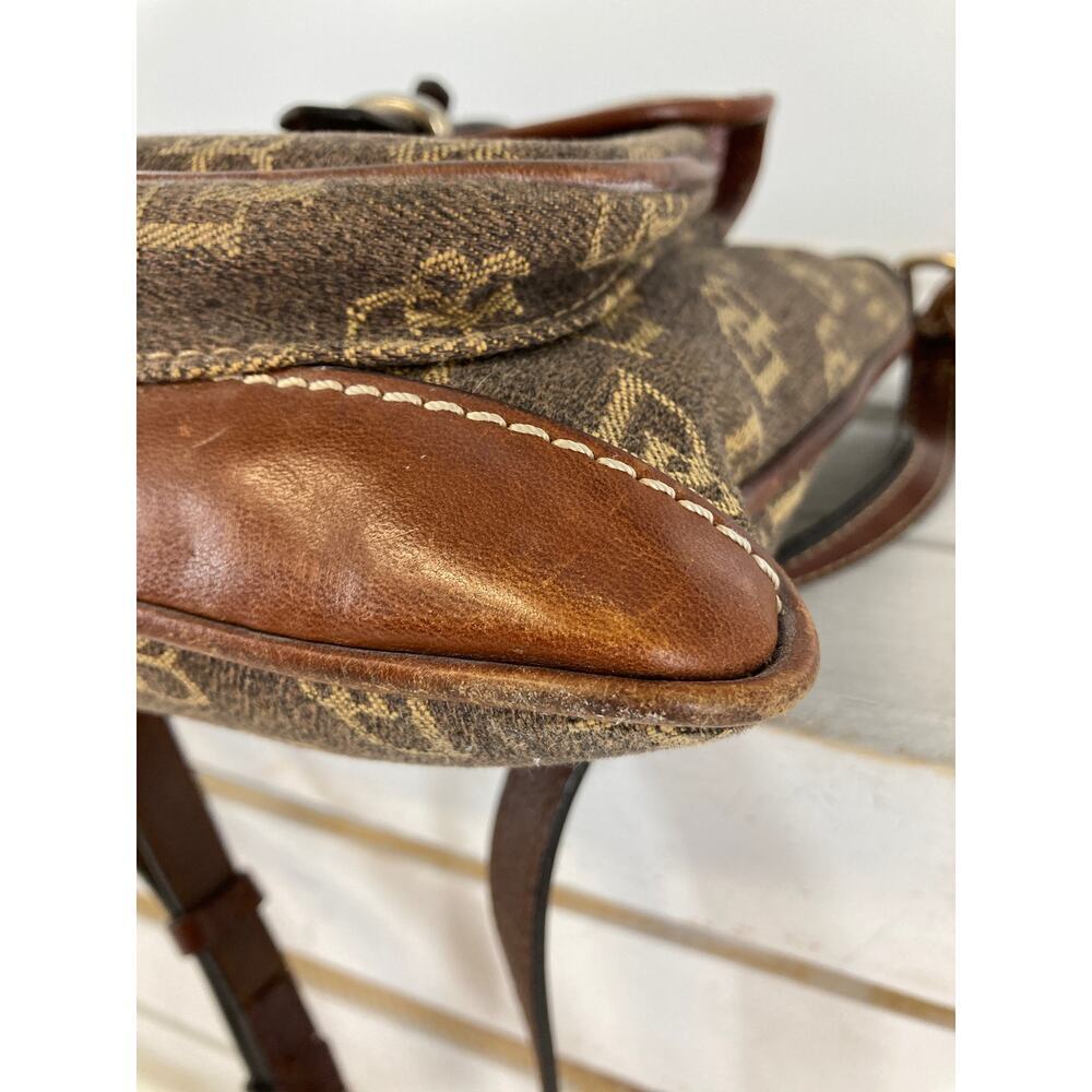 DOONEY & BOURKE, BROWN SIGNATURE CANVAS CROSSBODY BAG ASIS - Picture 8 of 16